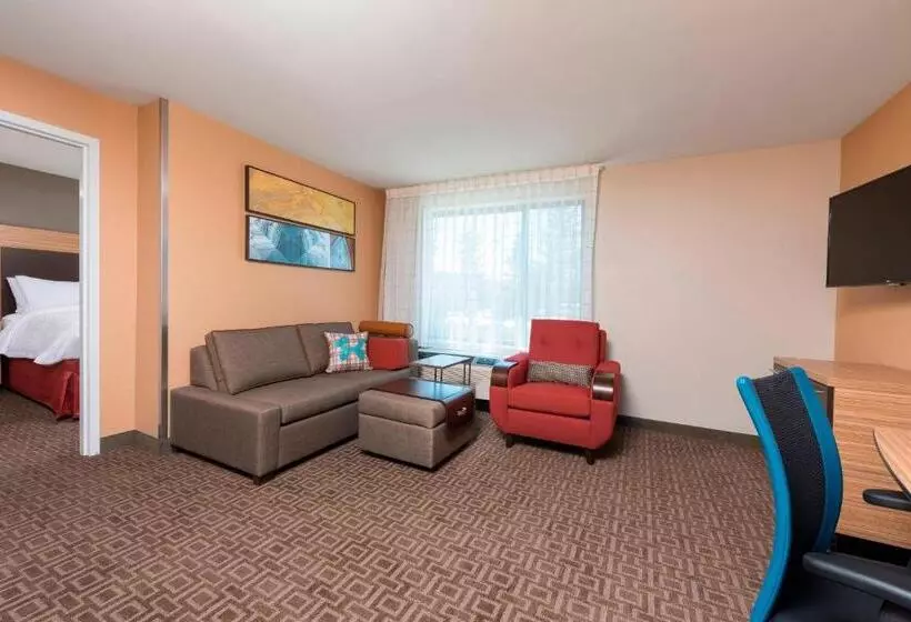 Hotelli Towneplace Suites By Marriott Ontario Mansfield