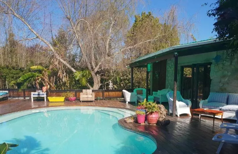 ホテル Mali Boutique Lodge & Tube  N Axe Budget Accommodation