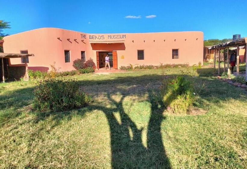 هاستل Beats Of Beads Trust