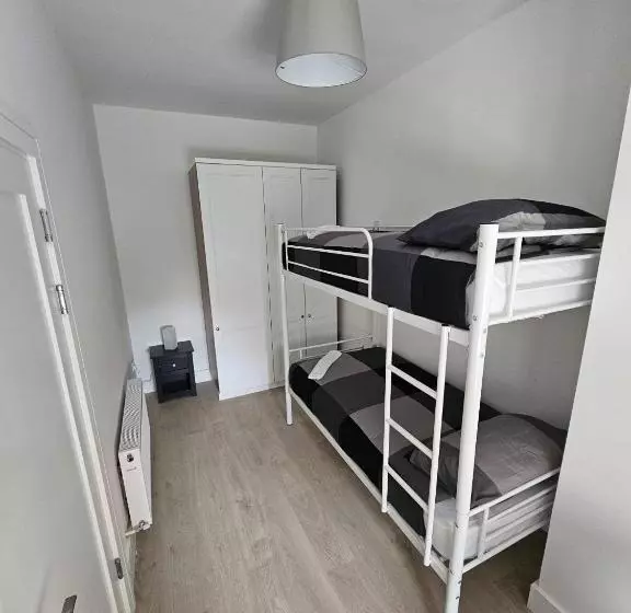 هاستل Room In Dublin 8 / Cosy House