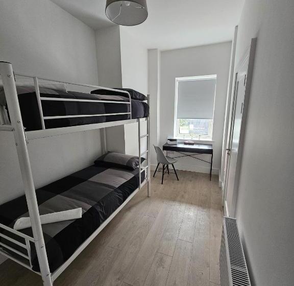旅馆 Room In Dublin 8 / Cosy House