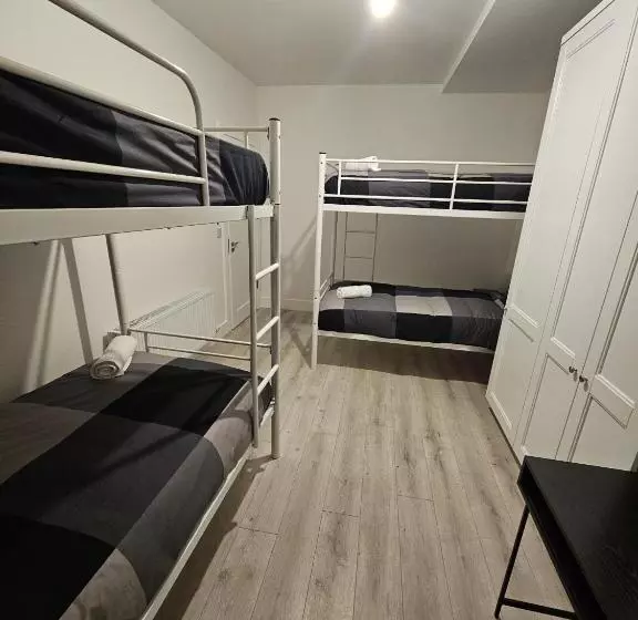 هاستل Room In Dublin 8 / Cosy House