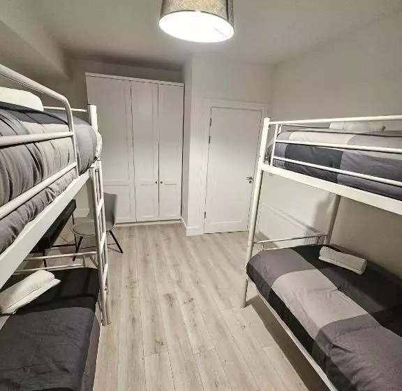 هاستل Room In Dublin 8 / Cosy House