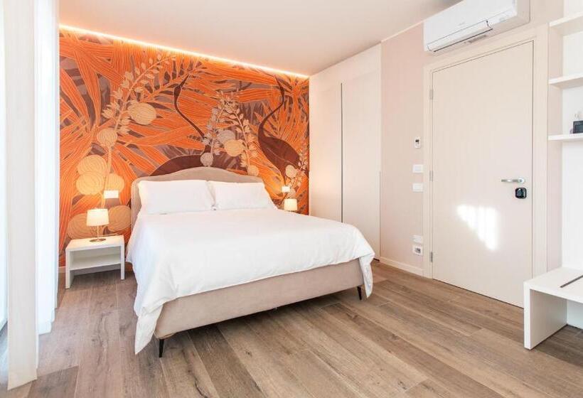 تختخواب و صبحانه Re Ottone Rooms