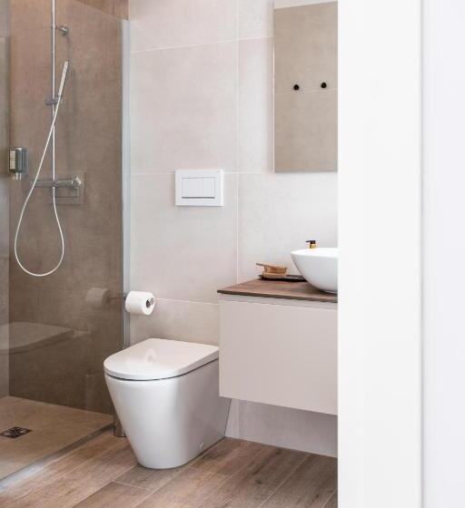 تختخواب و صبحانه Re Ottone Rooms