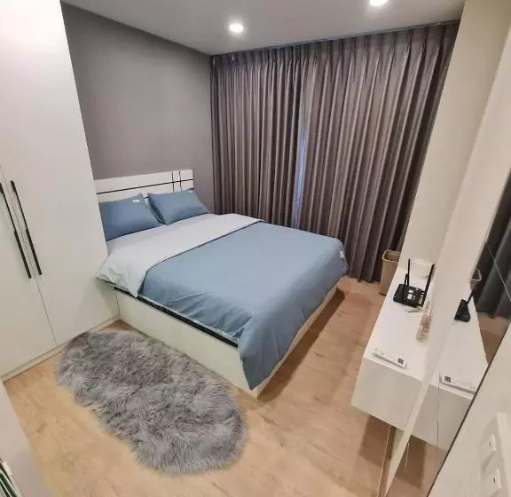 Hotelli คอนโดอีสวิลบางแสน