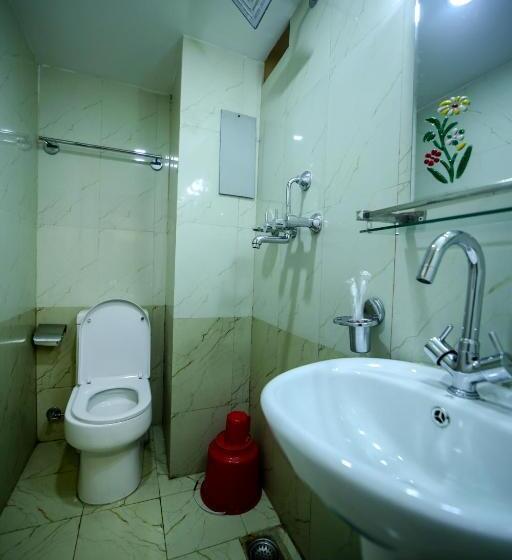 هتل Ananda Bhairav