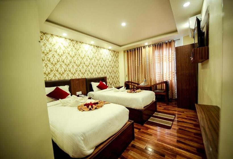 هتل Ananda Bhairav