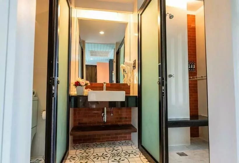 هتل Dang Derm In The Park Khaosan