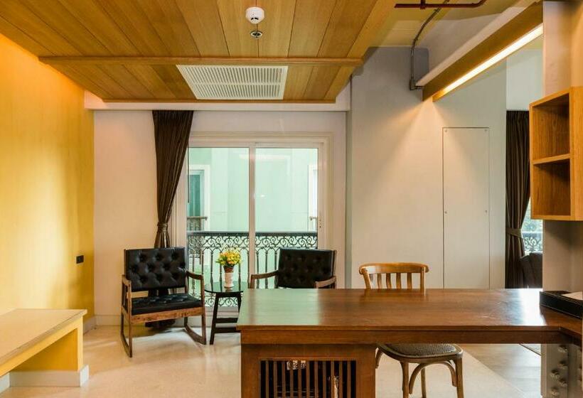 هتل Dang Derm In The Park Khaosan