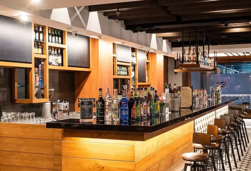 هتل Dang Derm In The Park Khaosan