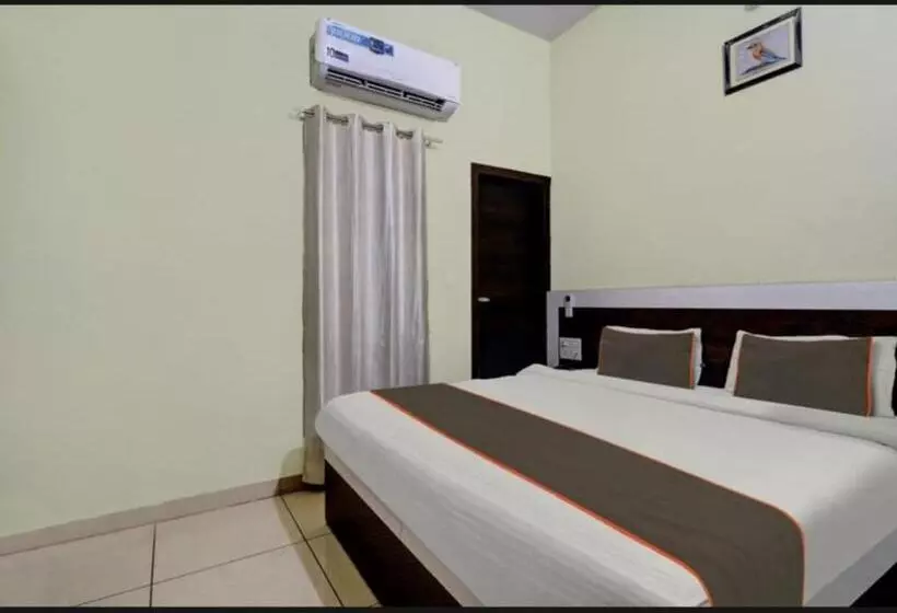 Hotelli Shree Guest House