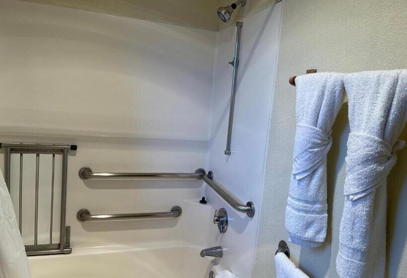 모텔 Snow Bear Lodge