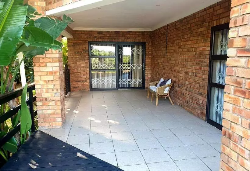 Majatalo Grace Avenue Townhouse