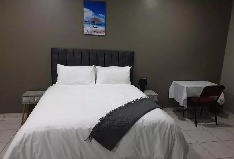 Majatalo Grace Avenue Townhouse