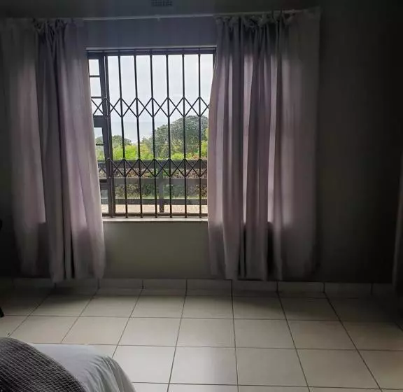 Majatalo Grace Avenue Townhouse