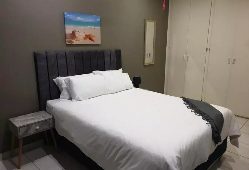 Majatalo Grace Avenue Townhouse