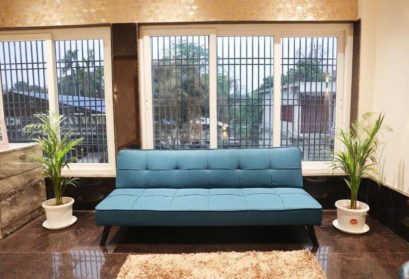 پانسیون Kesar Nivas Luxury Guest House