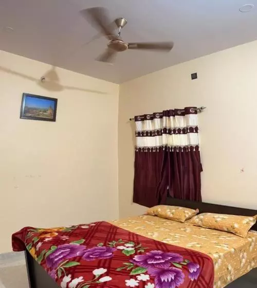 Majatalo Lee Home Stay