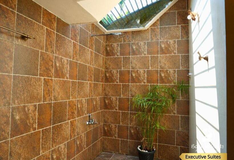 منتجع Back To Roots Ayurveda Retreat