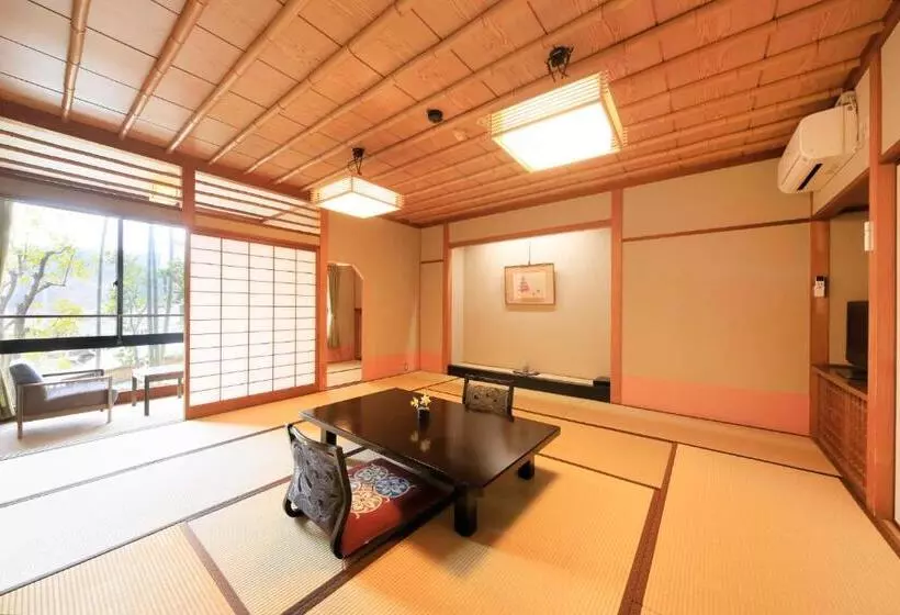 Ryokan 日長庵 桂月