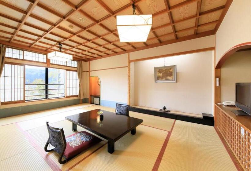 Ryokan 日長庵 桂月