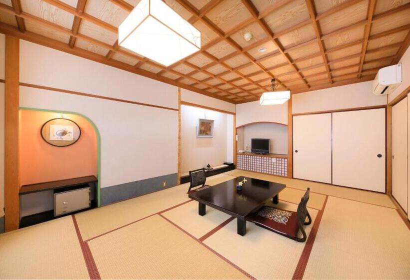 Ryokan 日長庵 桂月