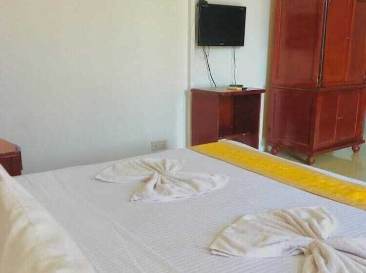 Airport Hotel Dream Paradise