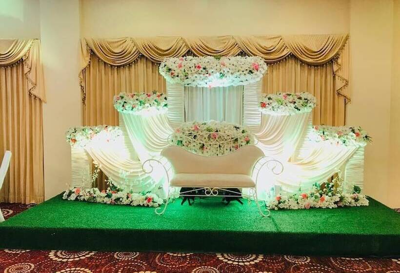 Airport Hotel Dream Paradise