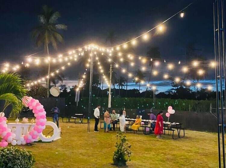 Airport Hotel Dream Paradise