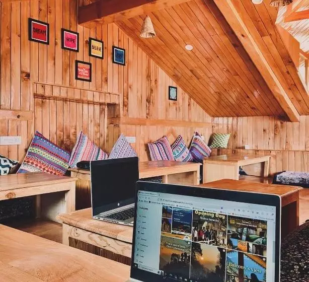 ユースホステル Flüstern Homestay