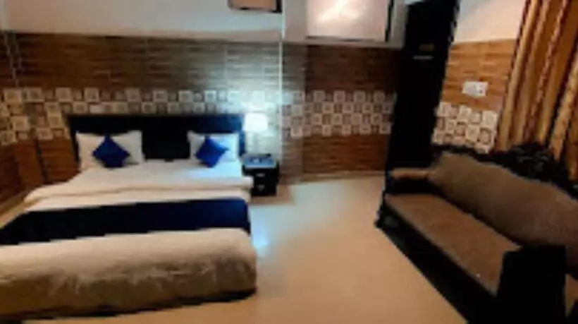 Ap Palace Hotel Ayodhya