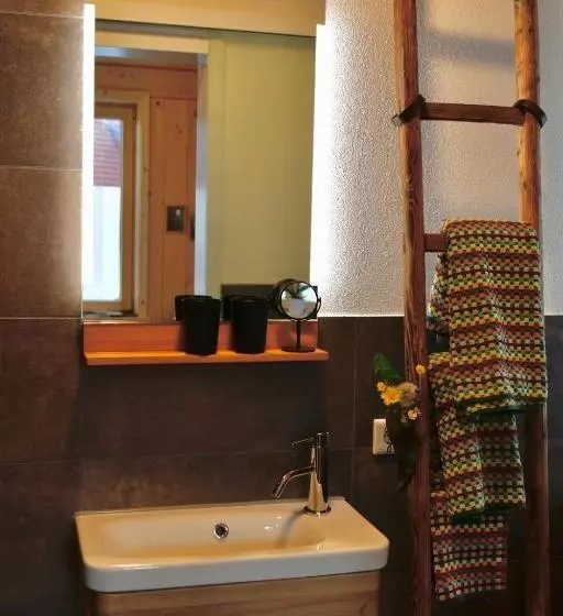 Aamiaismajoitus (B&B) übernachtung Beim Bio Metzger Zimmer Karl