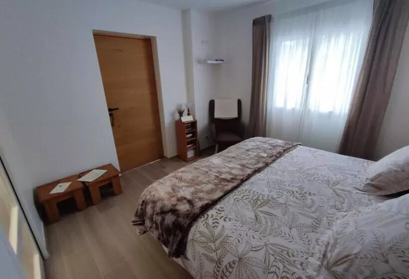 Aamiaismajoitus (B&B) Ecoute S,il Vient