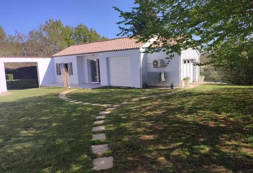 Aamiaismajoitus (B&B) Ecoute S,il Vient