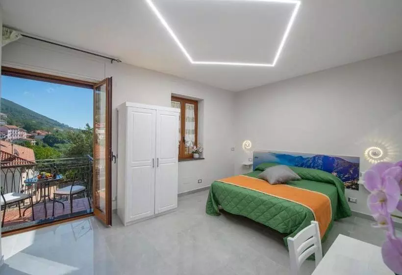 Aamiaismajoitus (B&B) Raggio Di Sole