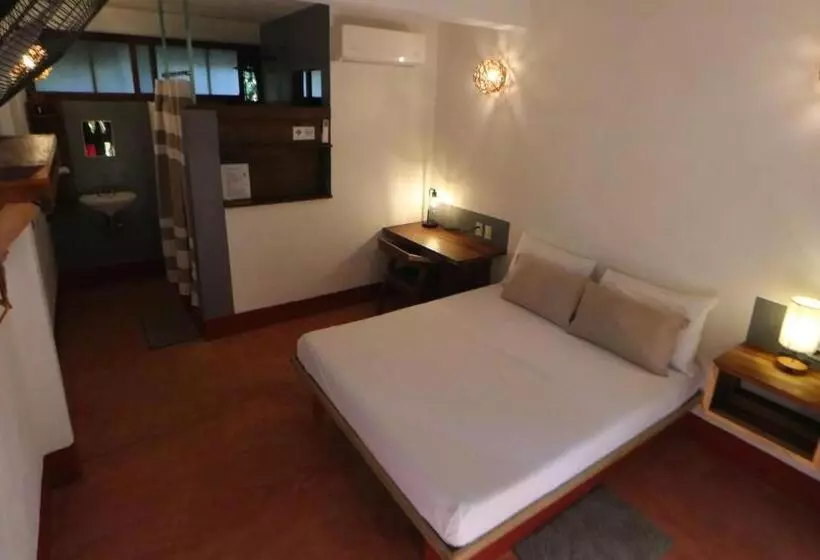 Hotelli Casa Ava