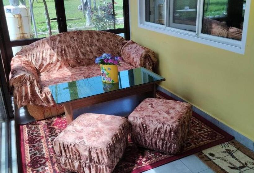 پانسیون стаи за гости росица