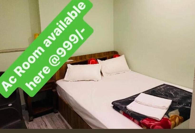 ペンション Black Hawk