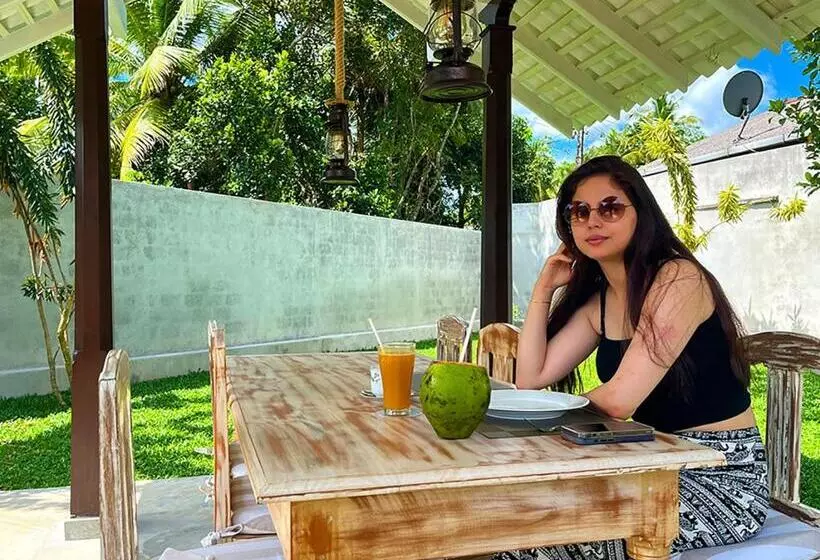 Majatalo Ceylon Little Paradise