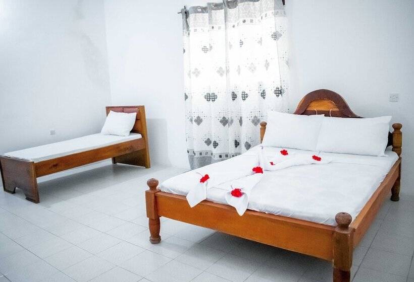 ペンション Kilimani Kizi Lodge