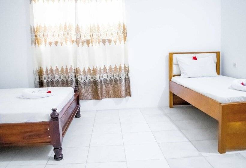 ペンション Kilimani Kizi Lodge