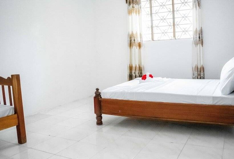 ペンション Kilimani Kizi Lodge