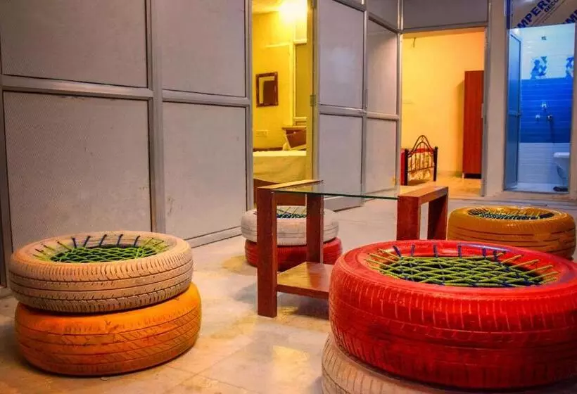 Pink City Hostel