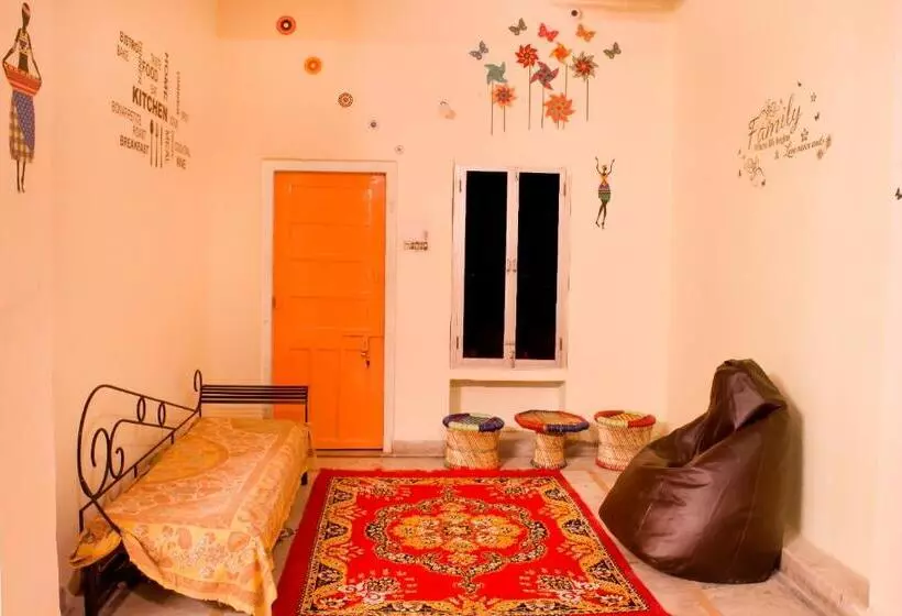 Pink City Hostel