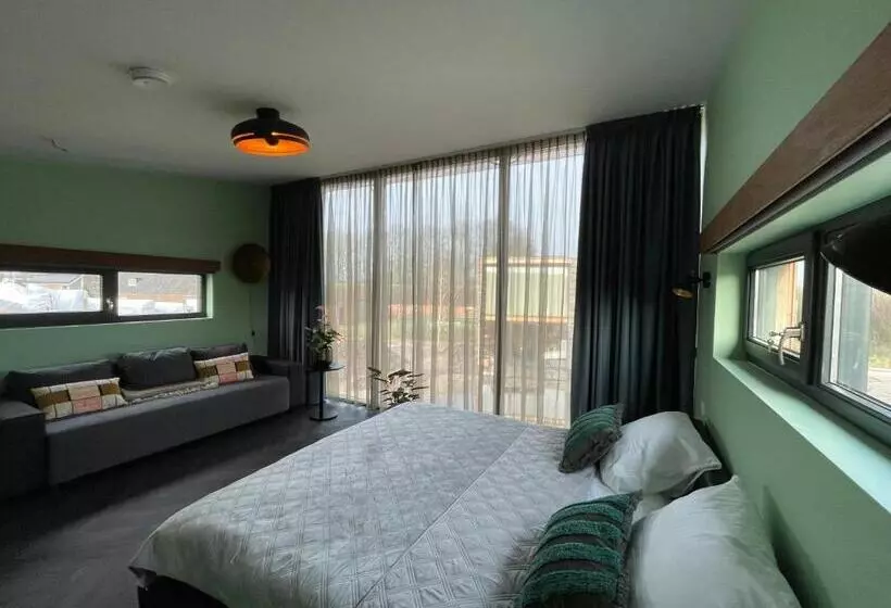 Aamiaismajoitus (B&B) Casitas Wijchen