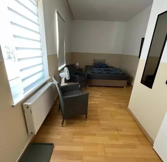 Eigenes Zimmer Mit Bad Pension