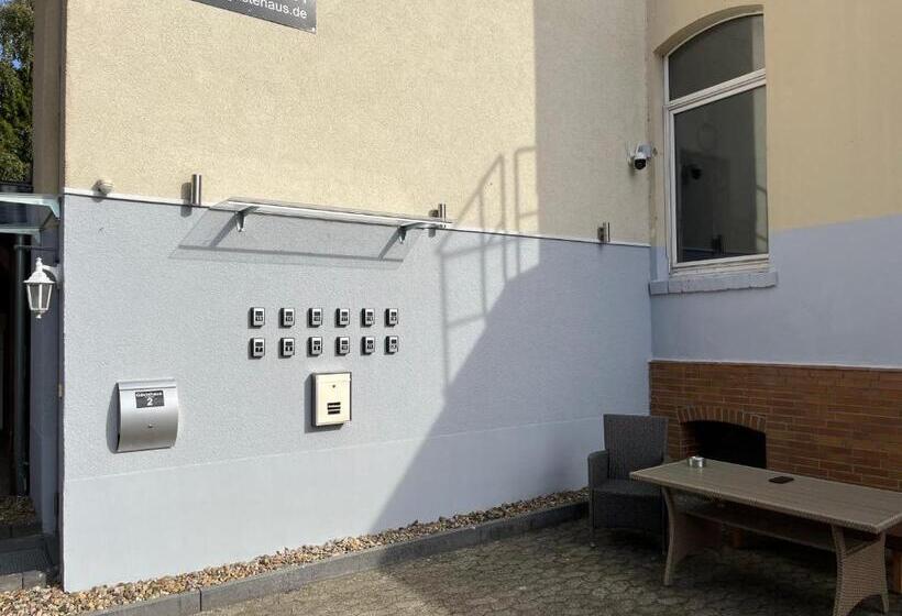 Eigenes Zimmer Mit Bad Pension