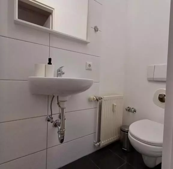 Eigenes Zimmer Mit Bad Pension