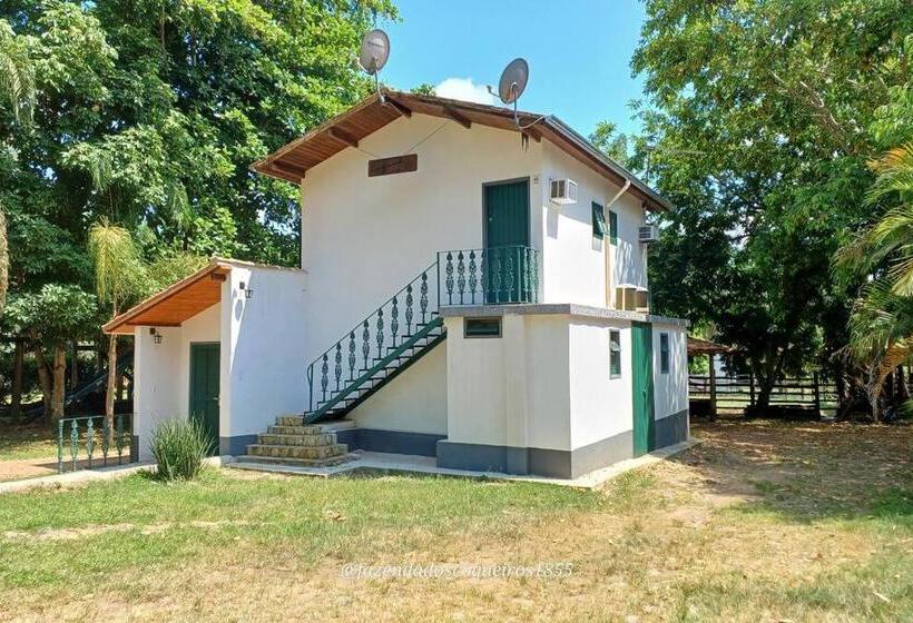 בית מלון כפרי Fazenda Dos Coqueiros Bananal Sp